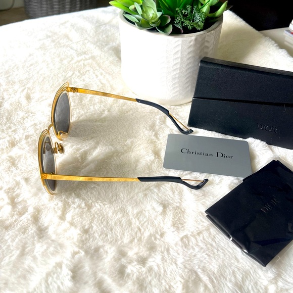 DIOR Rose Gold Enigme Cat-Eye Sunglasses - Picture 3 of 8